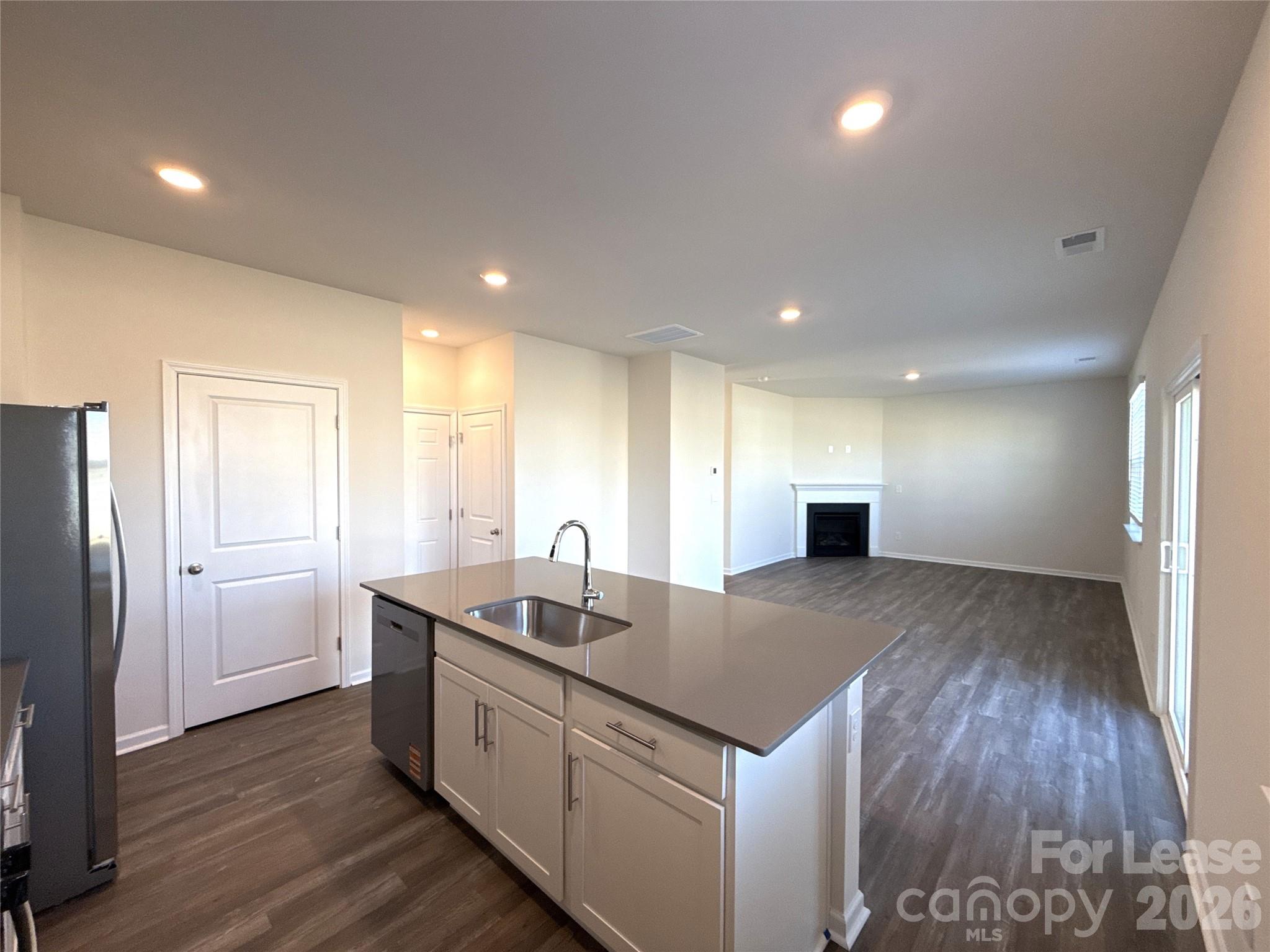 7640 Bainbridge Road