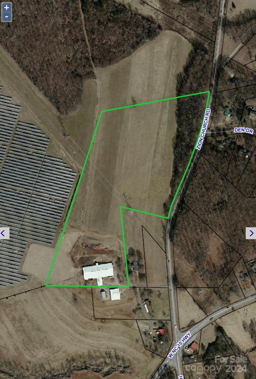 Main image without alt text