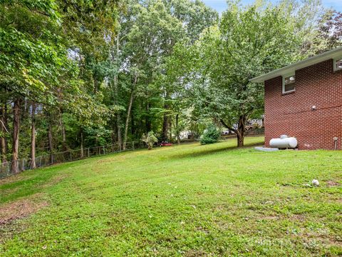 A home in Hendersonville