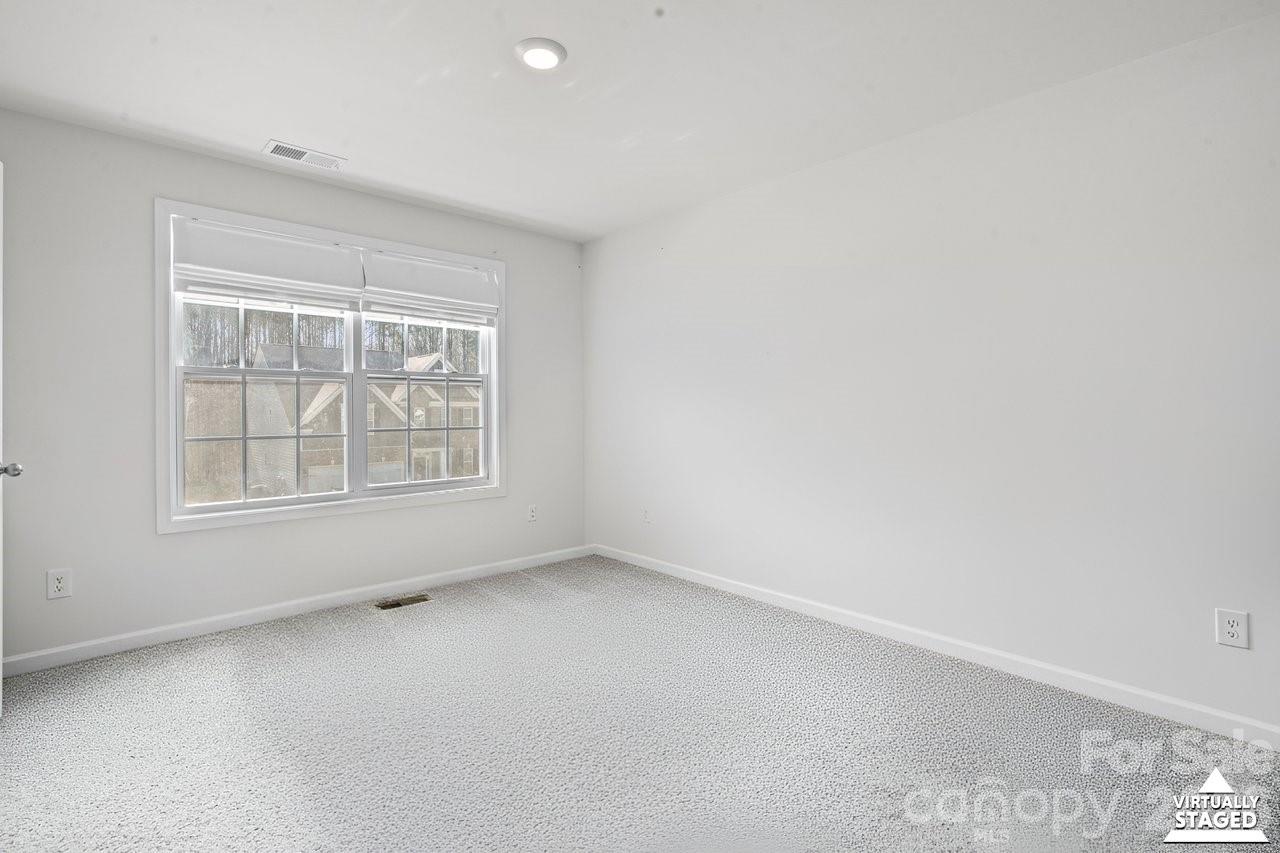 Falls Cove At Lake Norman - Residential