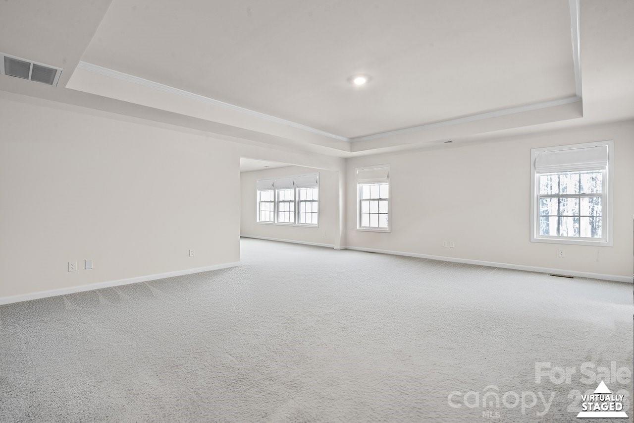 Falls Cove At Lake Norman - Residential