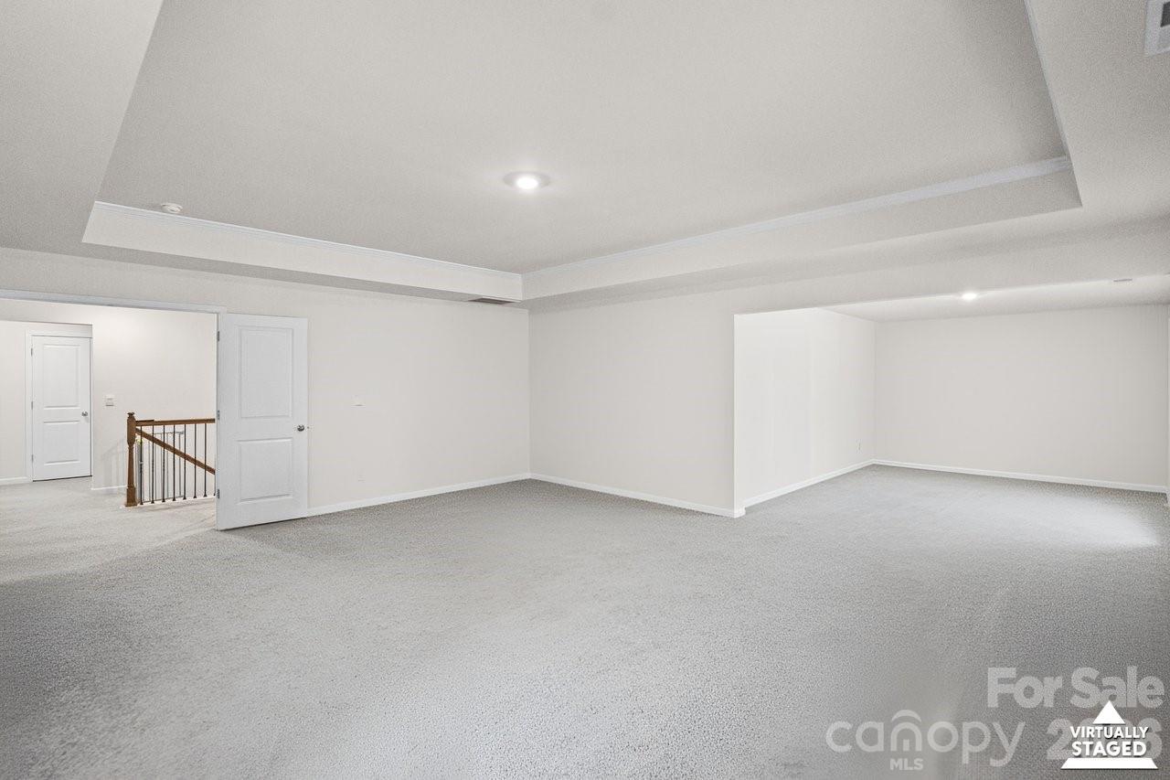 Falls Cove At Lake Norman - Residential