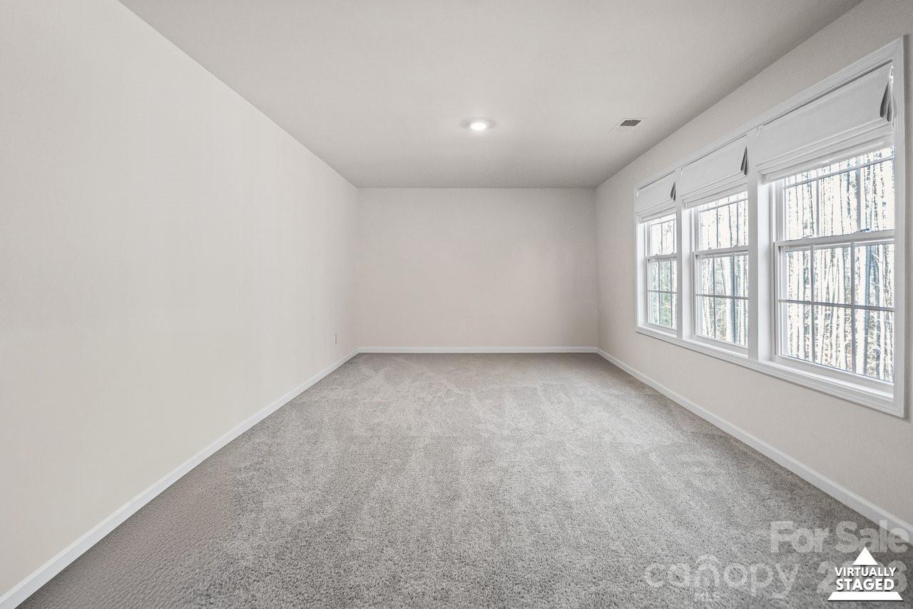 Falls Cove At Lake Norman - Residential