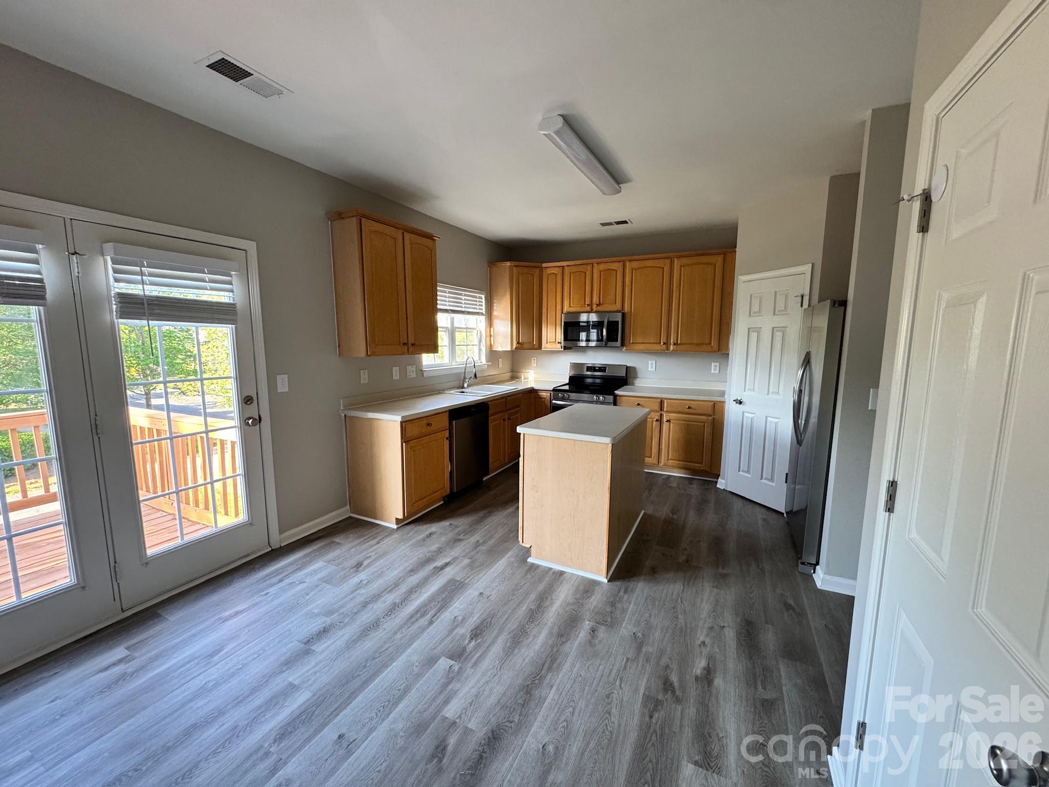 Tanners Creek - Residential