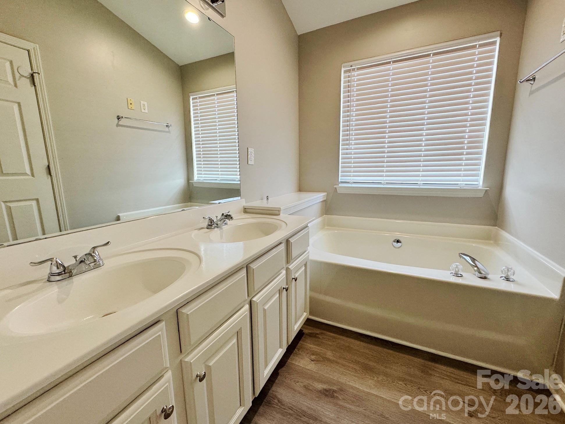 Tanners Creek - Residential