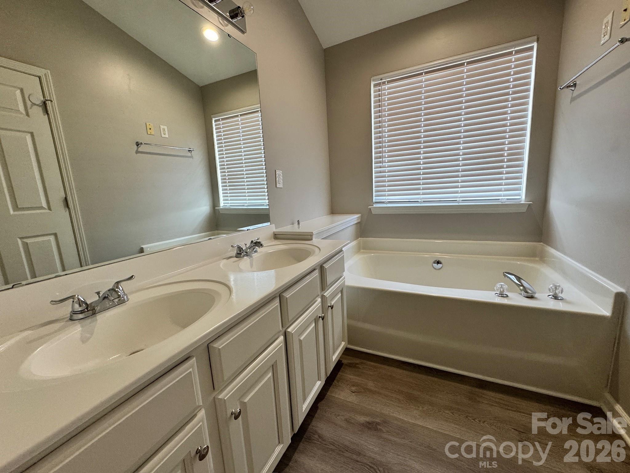 Tanners Creek - Residential