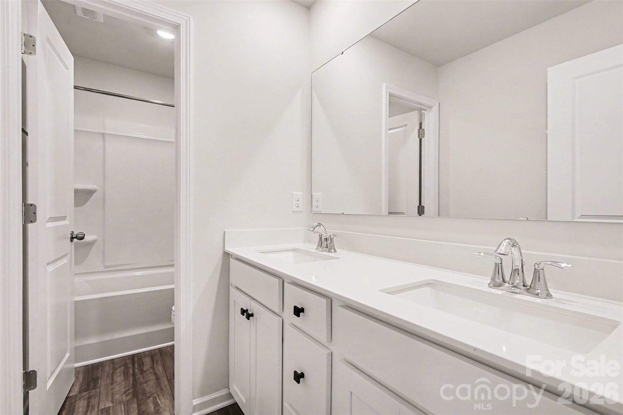 The Retreat at Cameron Commons - Residential