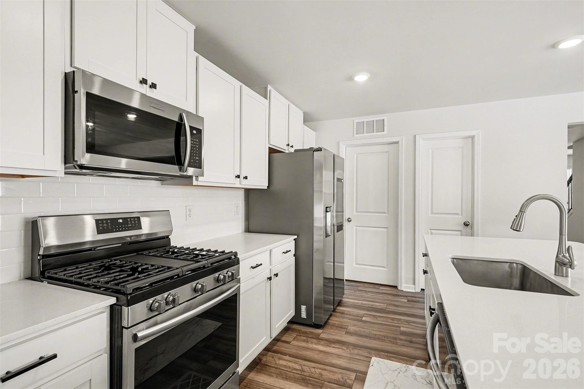 The Retreat at Cameron Commons - Residential