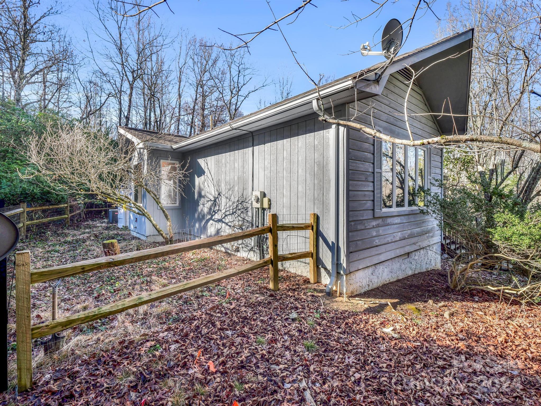 Connestee Falls - Residential