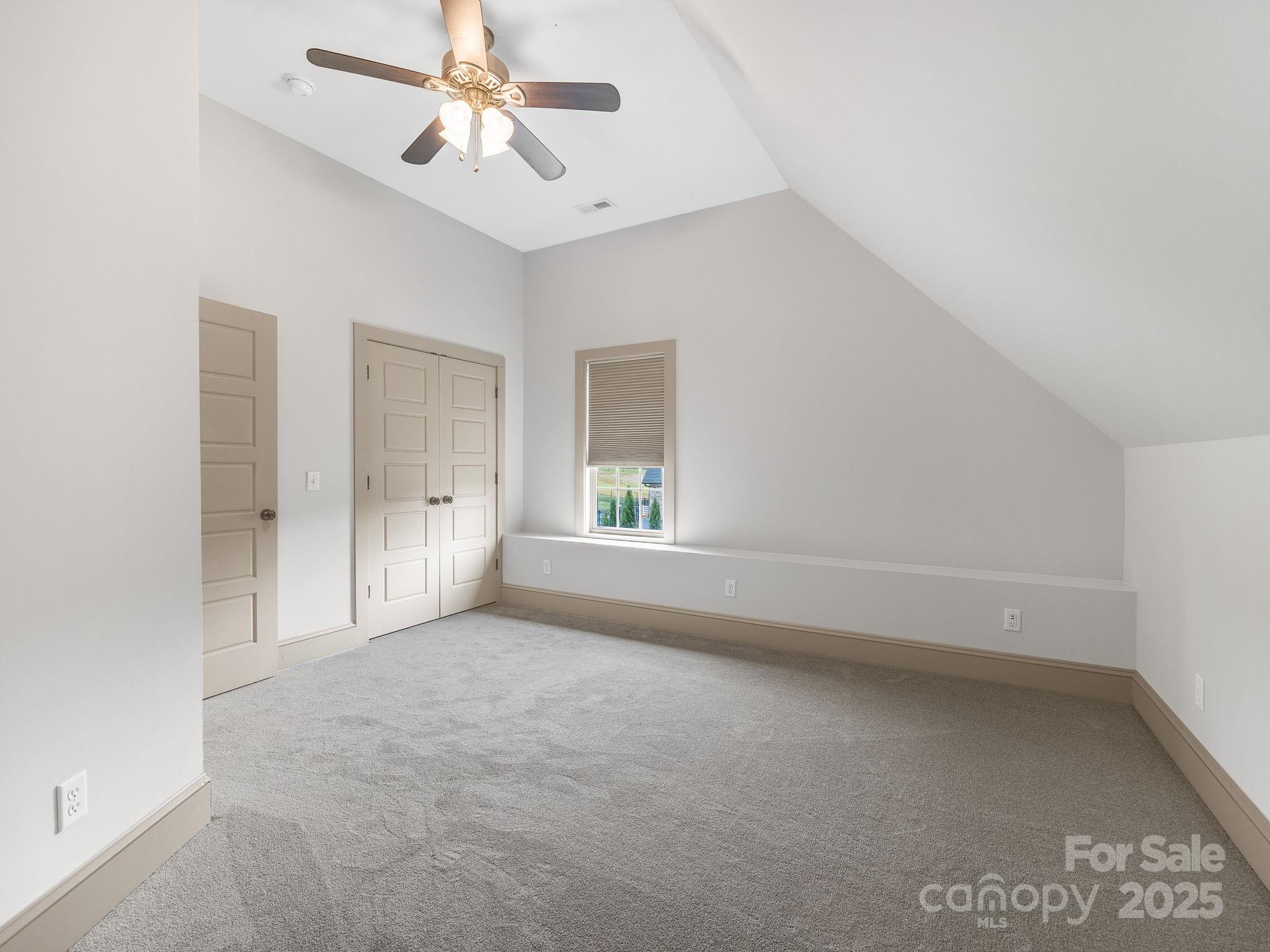 The Crossing at Cherokee National - Residential