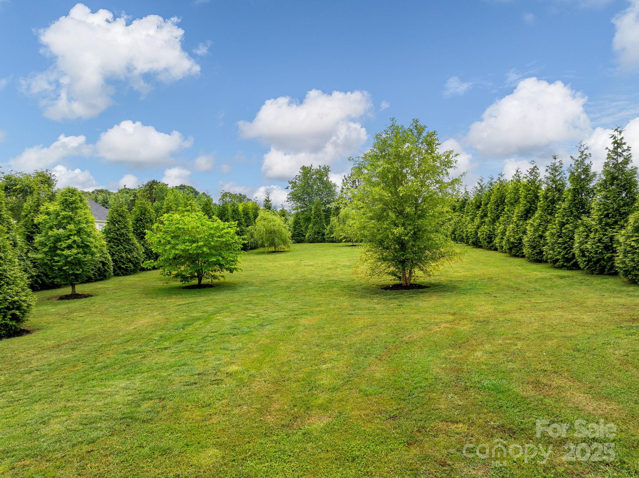 The Crossing at Cherokee National - Residential