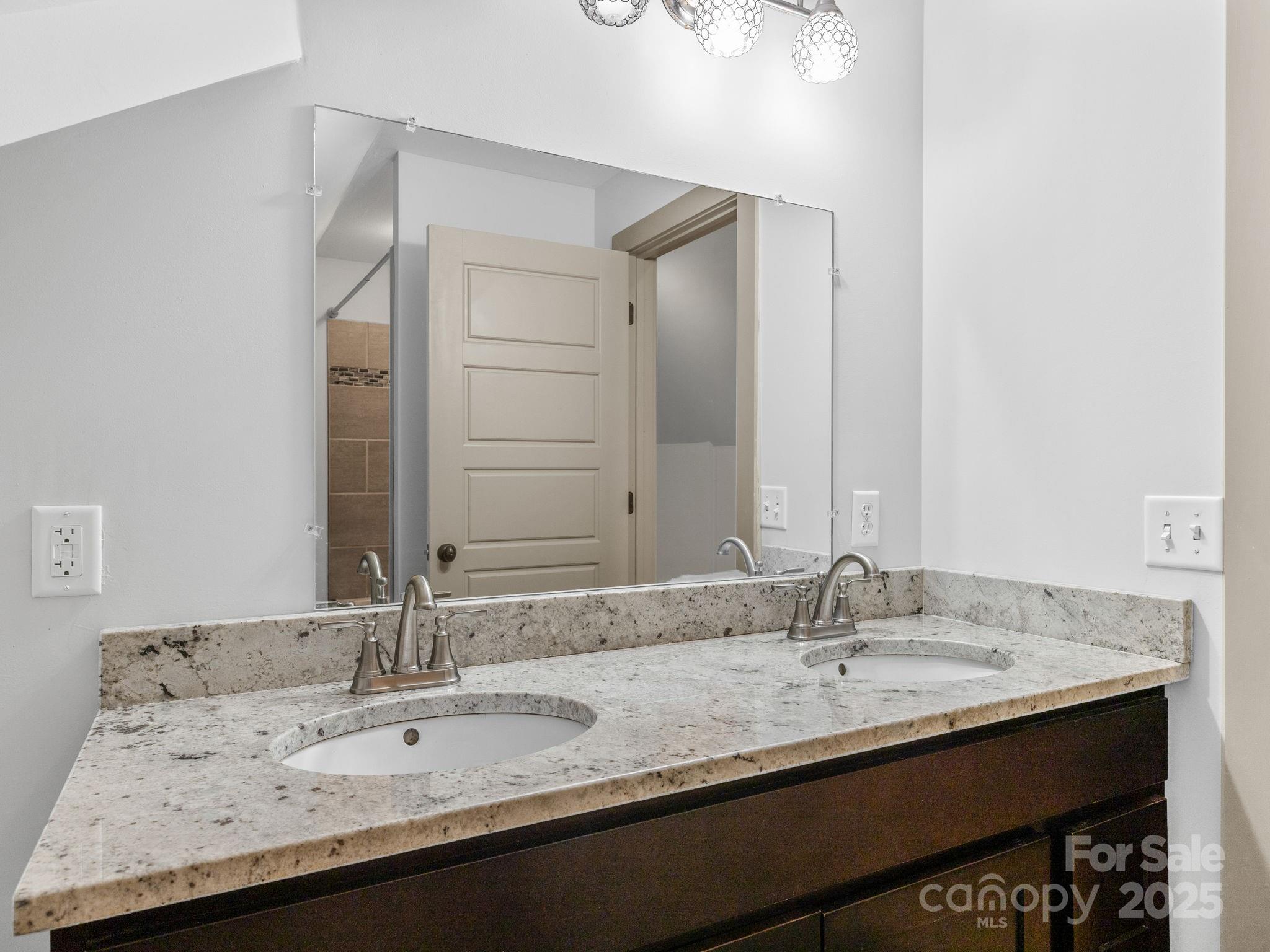 The Crossing at Cherokee National - Residential