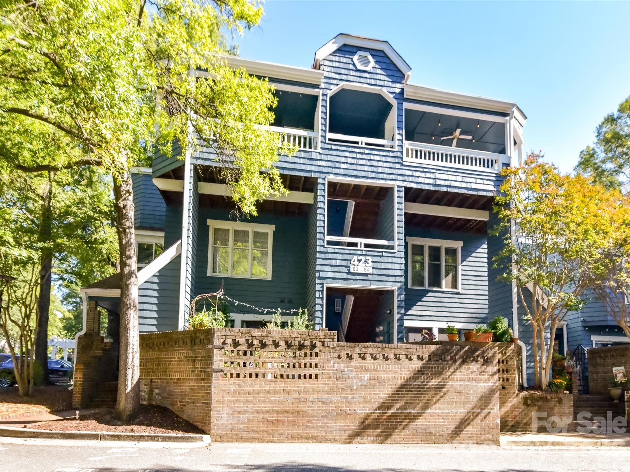 423 W 8th Street 78
