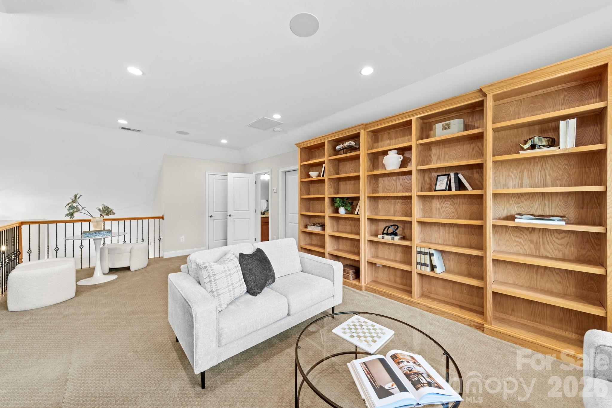 Regency at Palisades - Residential