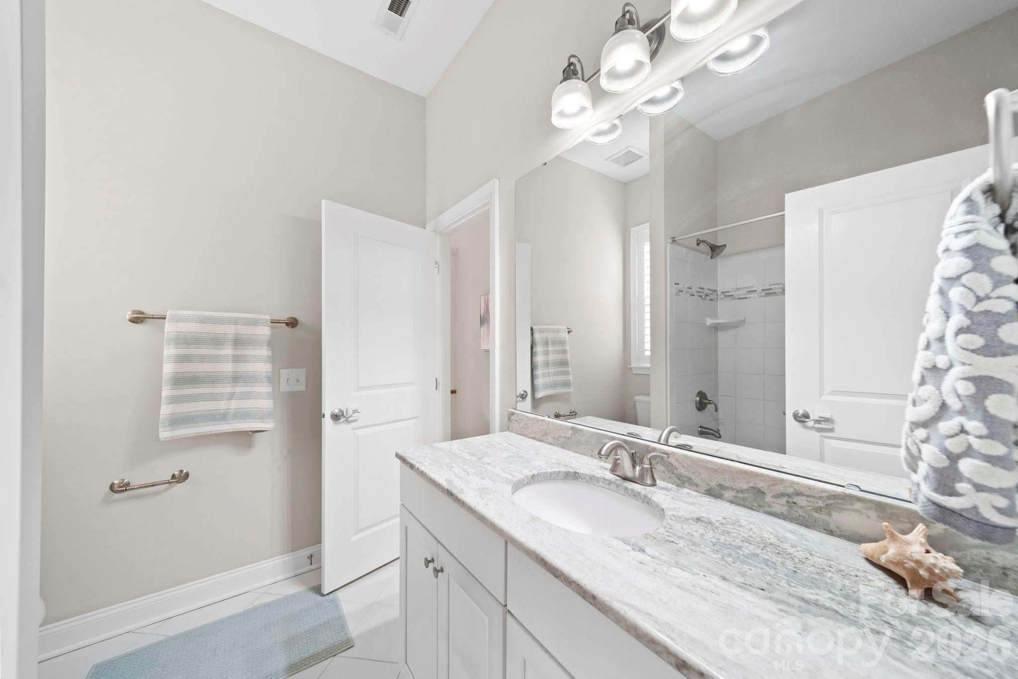 Regency at Palisades - Residential