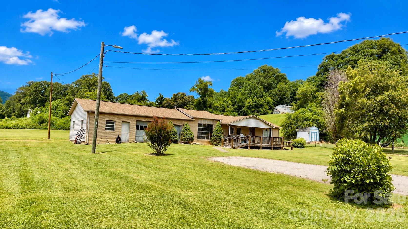 72 Circle Drive
