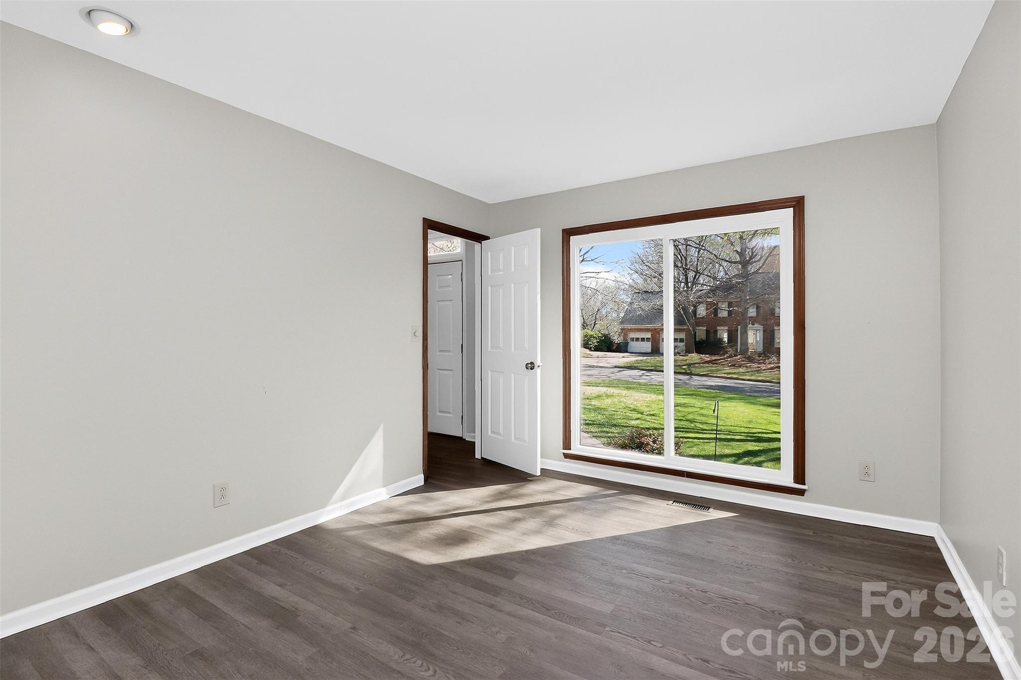 Hunters Glen - Residential