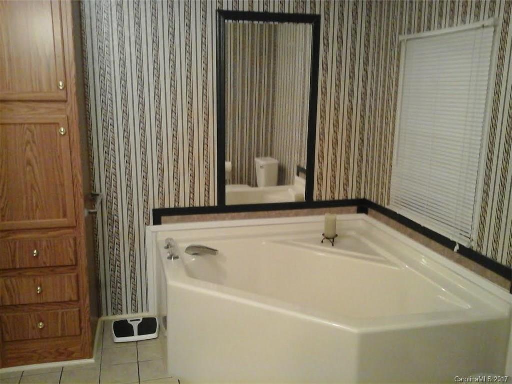 Cedar Creek - Residential