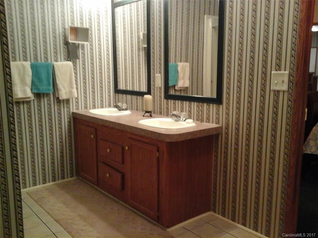 Cedar Creek - Residential