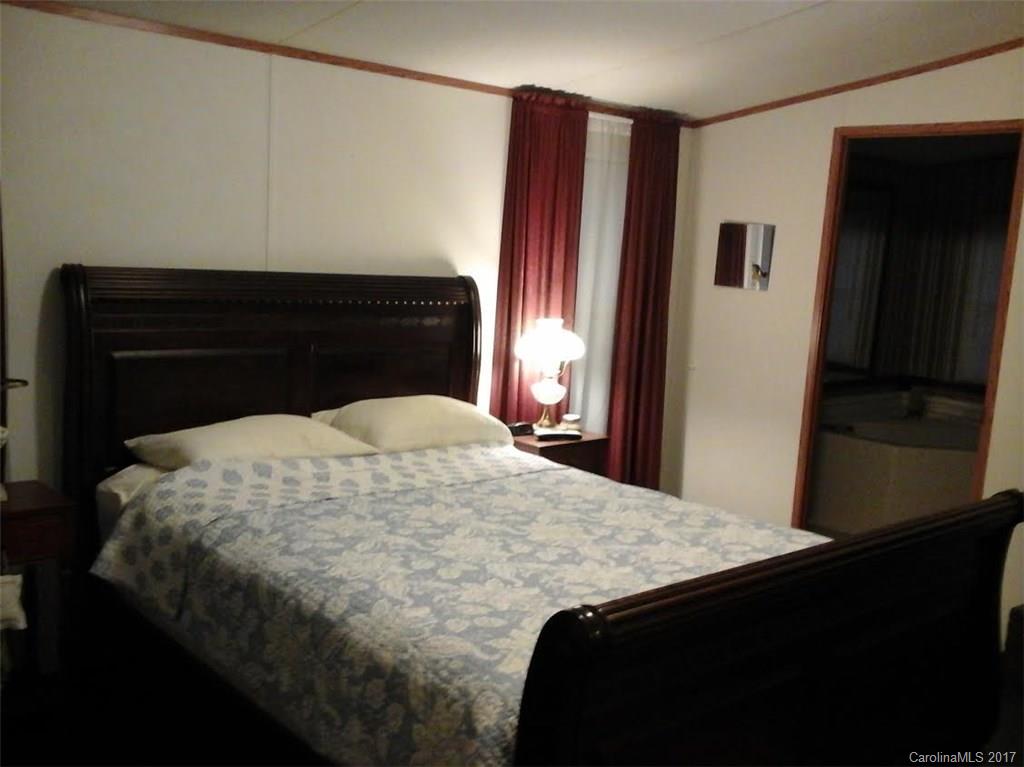 Cedar Creek - Residential