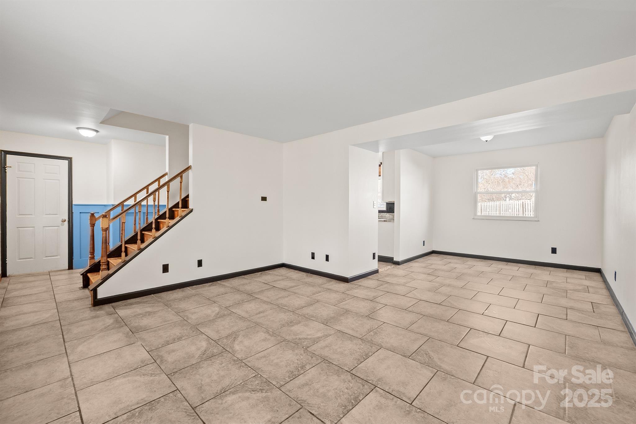 11338 Smoke Tree Lane