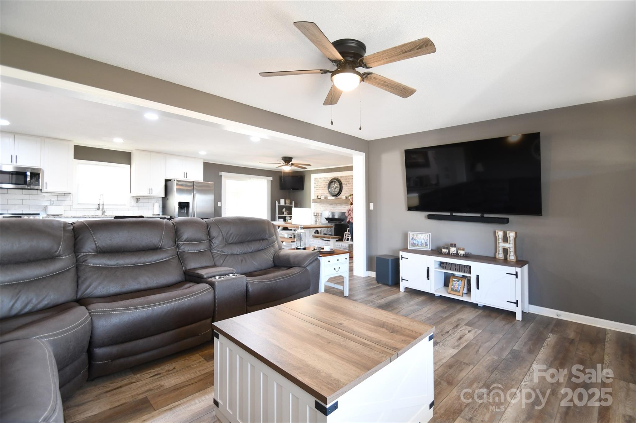 1820 Irish Potato Road