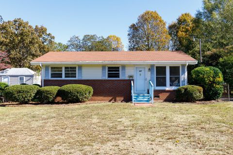 Photo of 107 Mint Street, Clover, SC 29710 (MLS # 4318117)