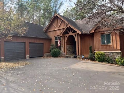 Photo of 621 Crystal Bay Drive, Denton, NC 27239 (MLS # 4329228)