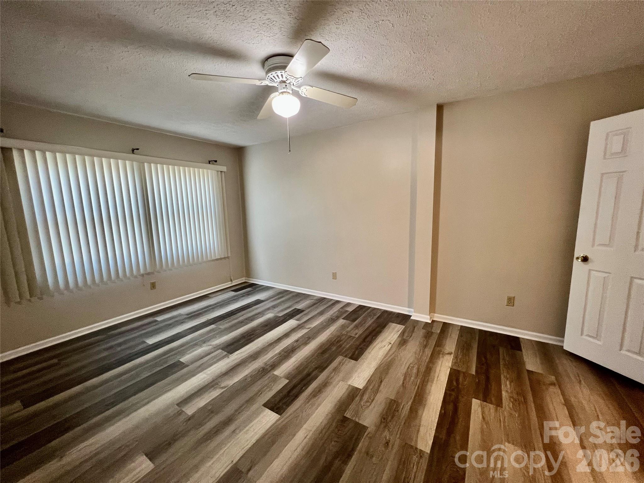 Holly Crest - Residential