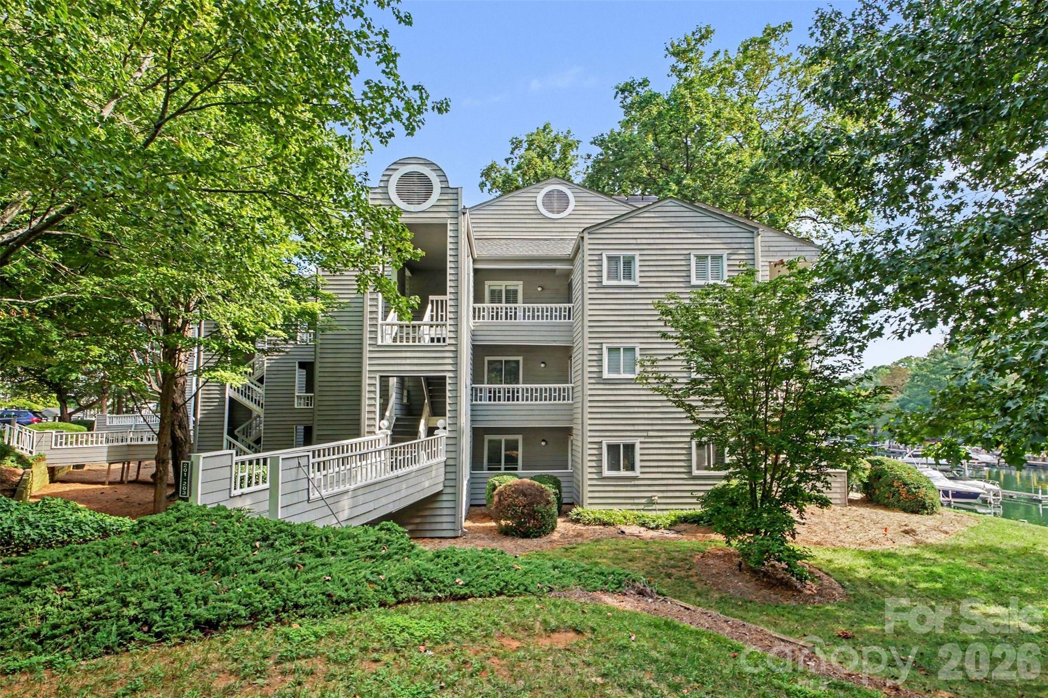 203 Northwest Drive