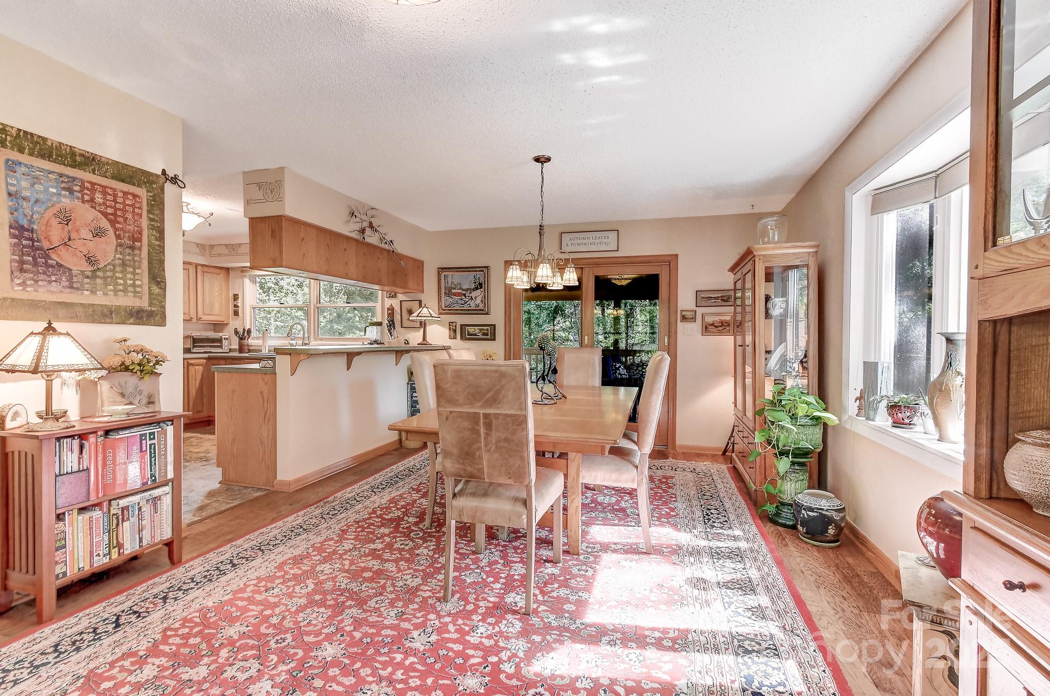 75 S Black Oak Drive