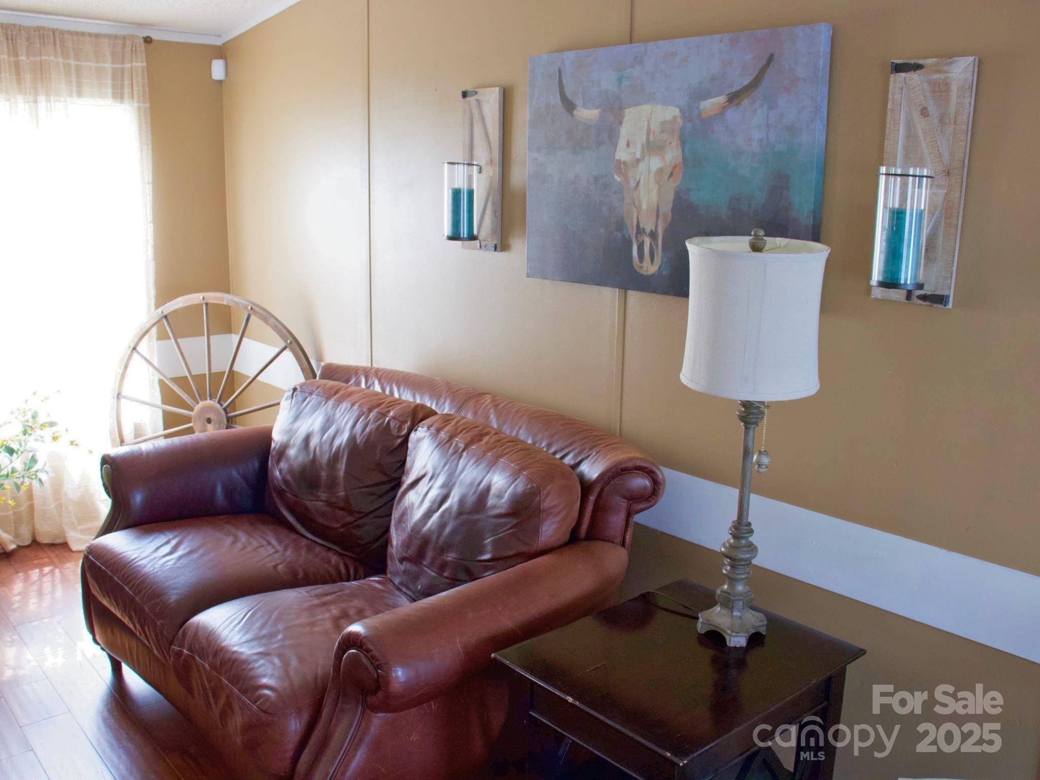 2510 LEONHARDT Road