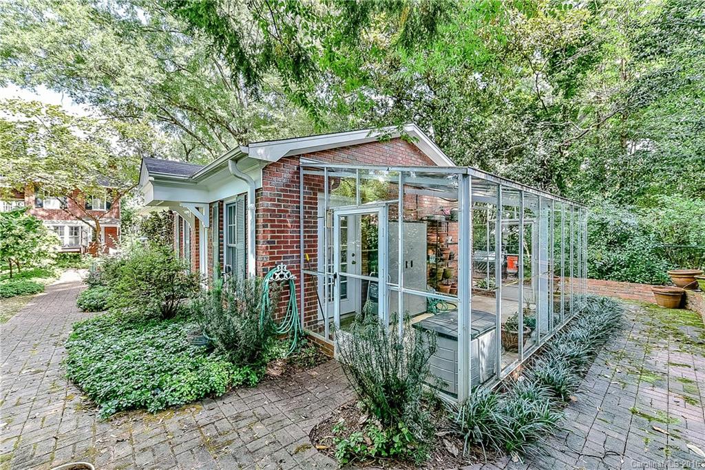 Myers Park - Residential