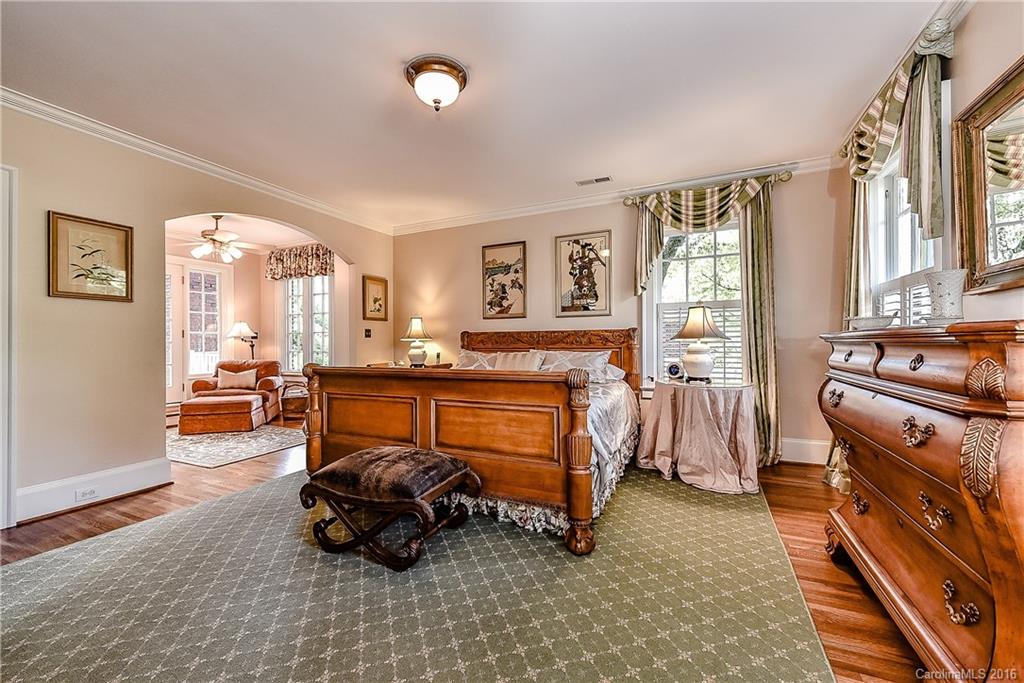 Myers Park - Residential