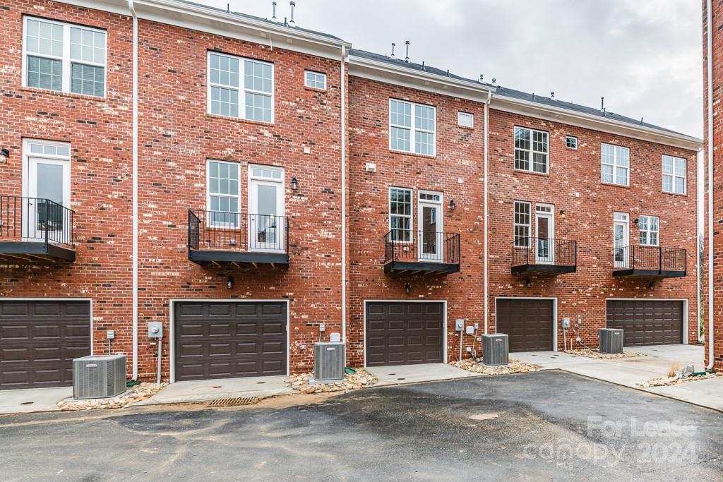 Arysley Townhomes - Residential Lease