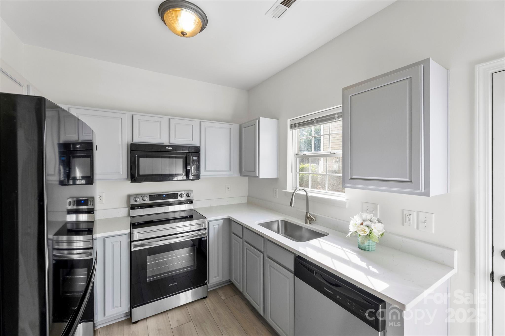 Nevin Creek - Residential