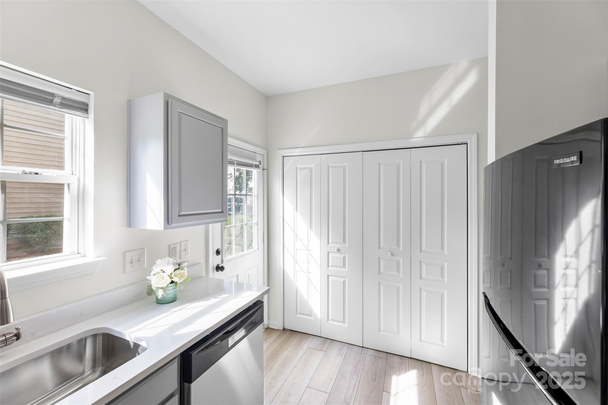 Nevin Creek - Residential