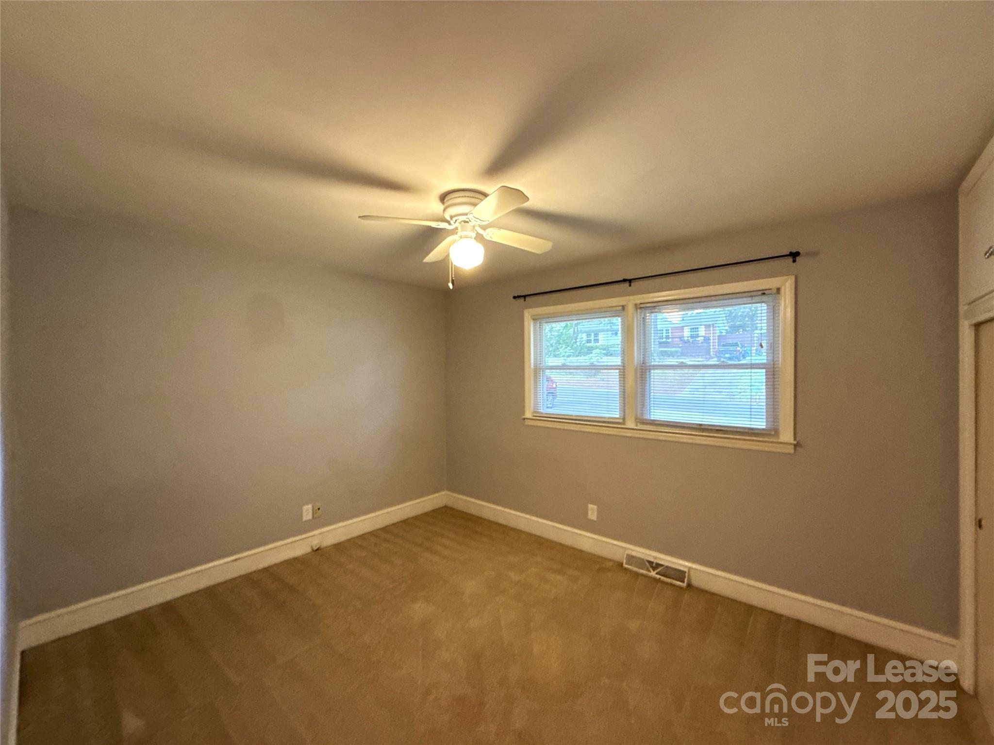 Country Club Heights - Residential Lease