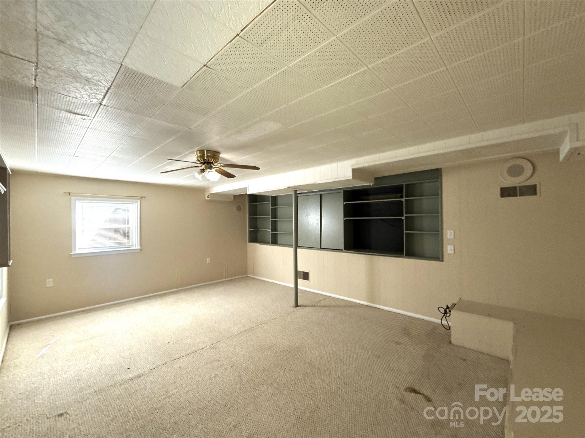 Country Club Heights - Residential Lease