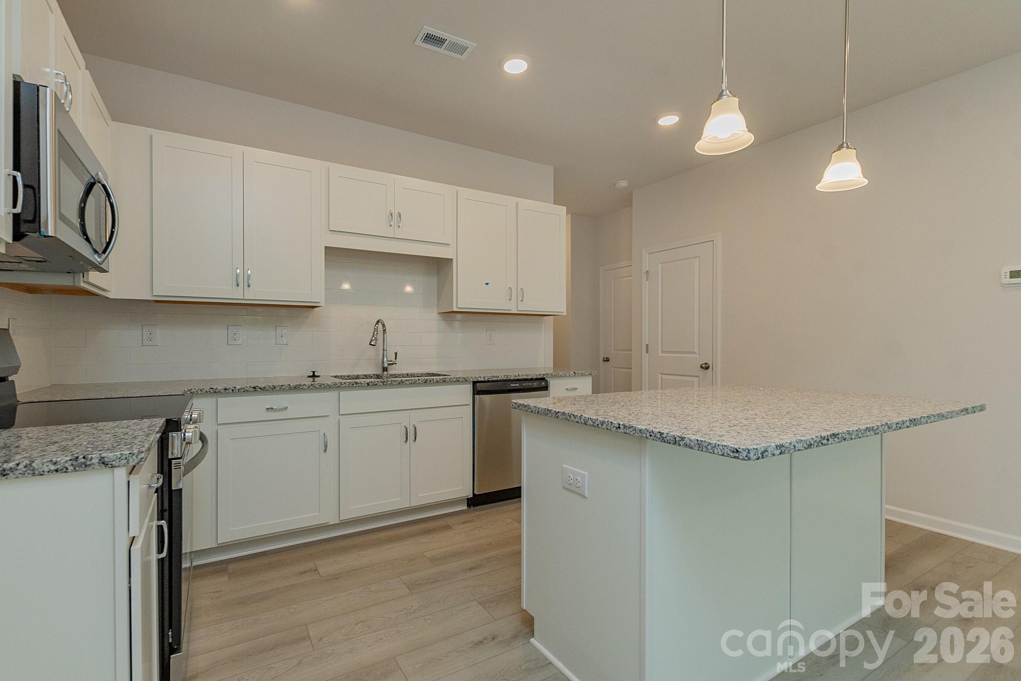 Hickory Glen - Residential
