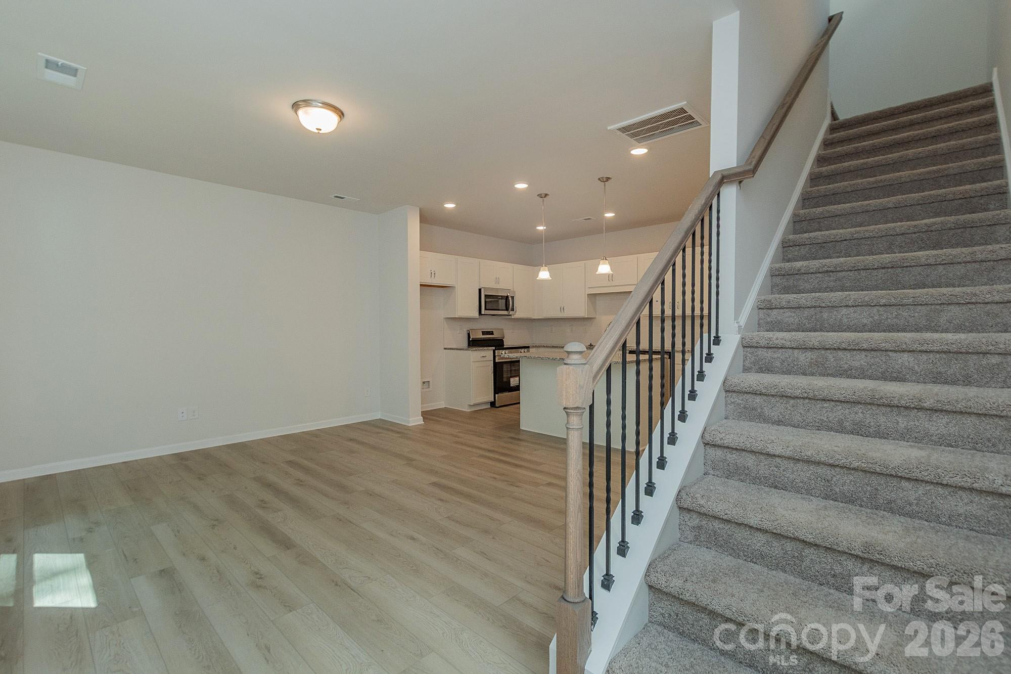 Hickory Glen - Residential