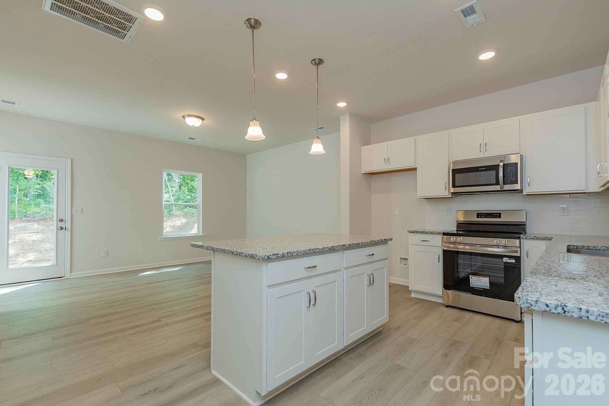 Hickory Glen - Residential
