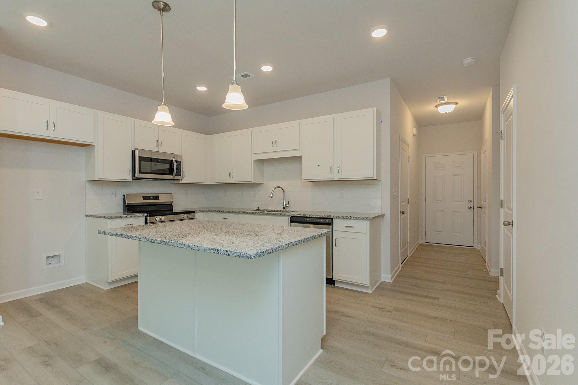 Hickory Glen - Residential