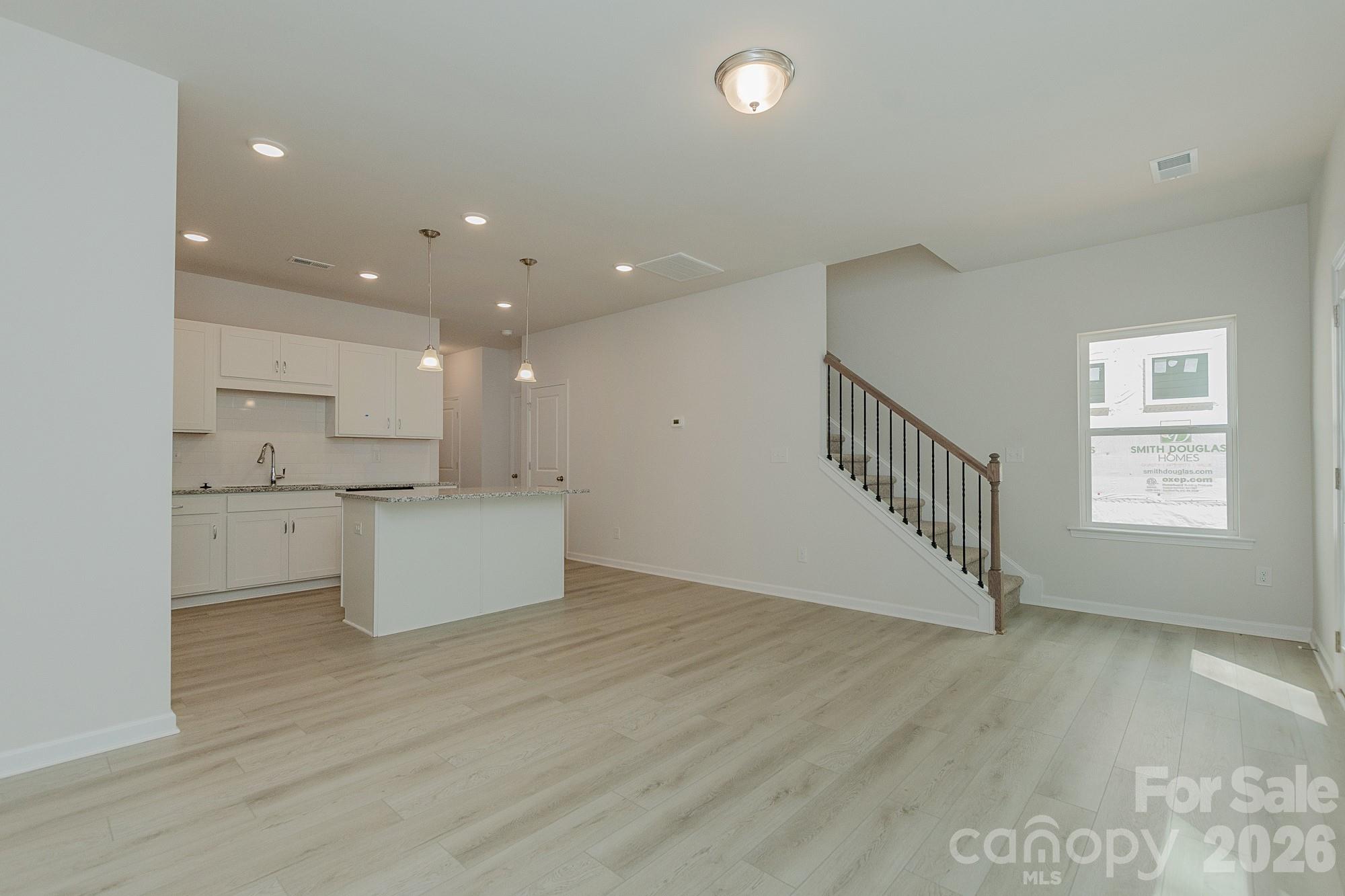 Hickory Glen - Residential
