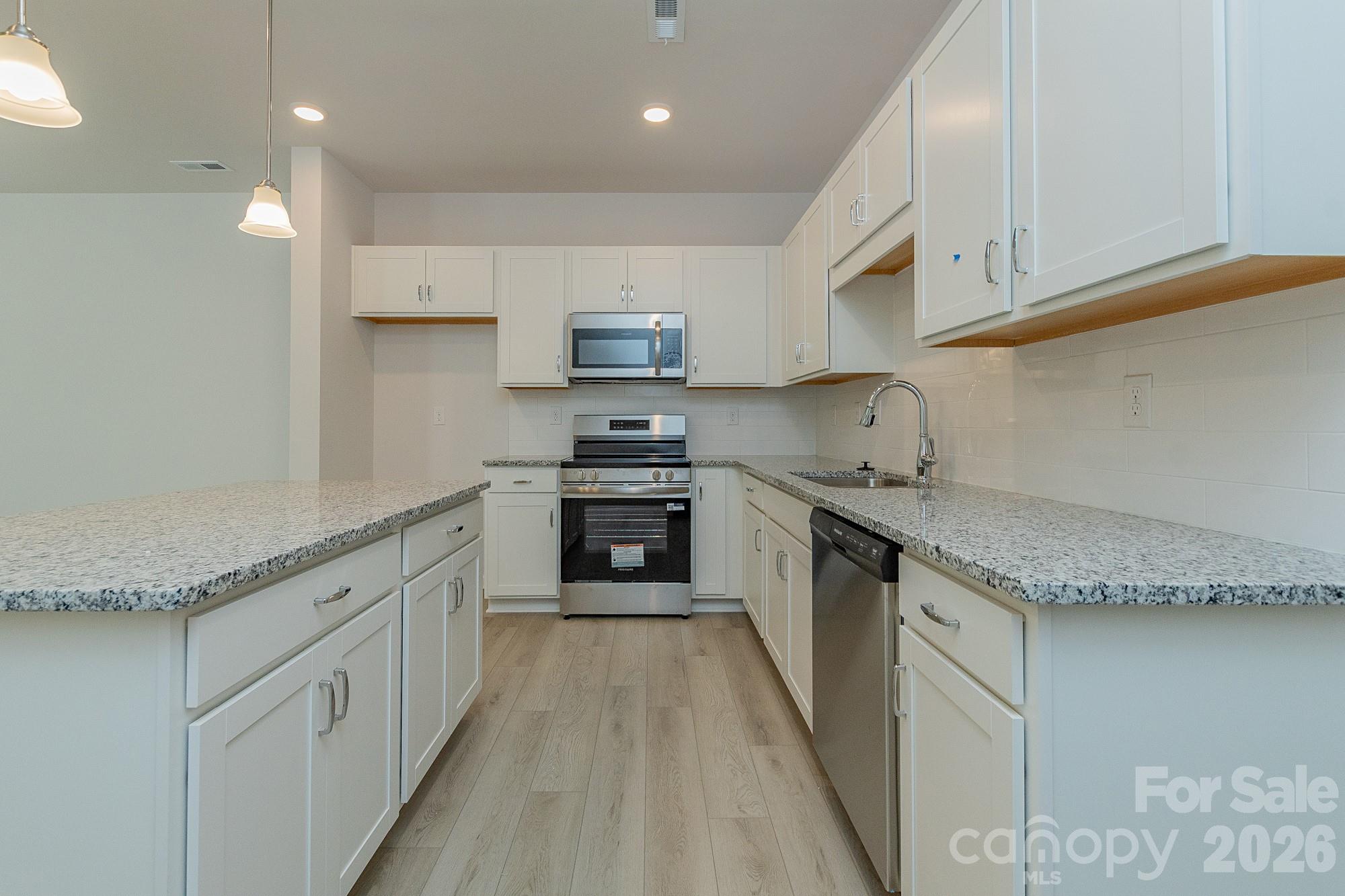 Hickory Glen - Residential