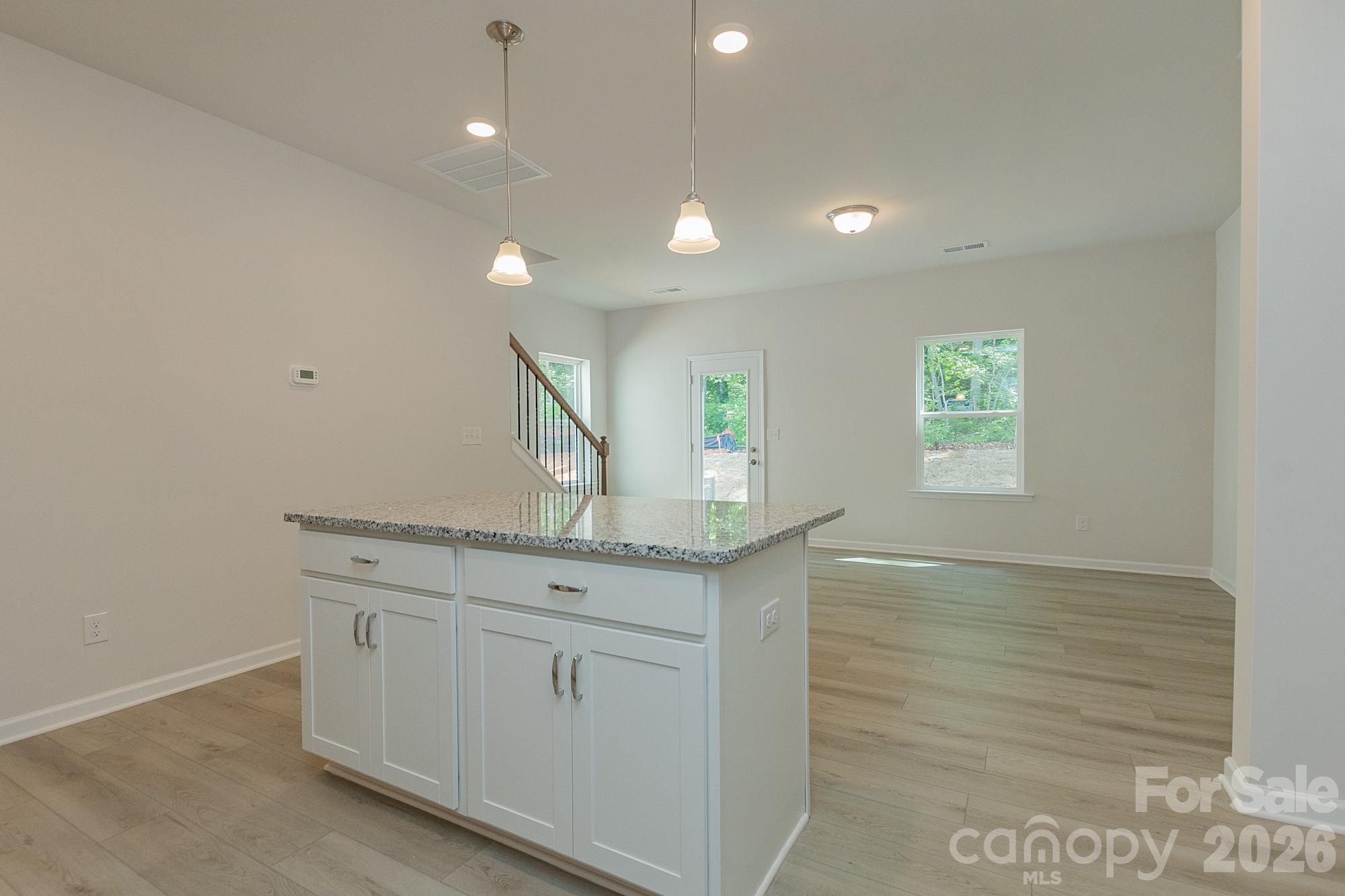 Hickory Glen - Residential