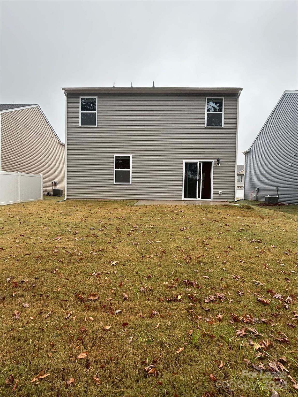 Falls at Hickory - Residential Lease