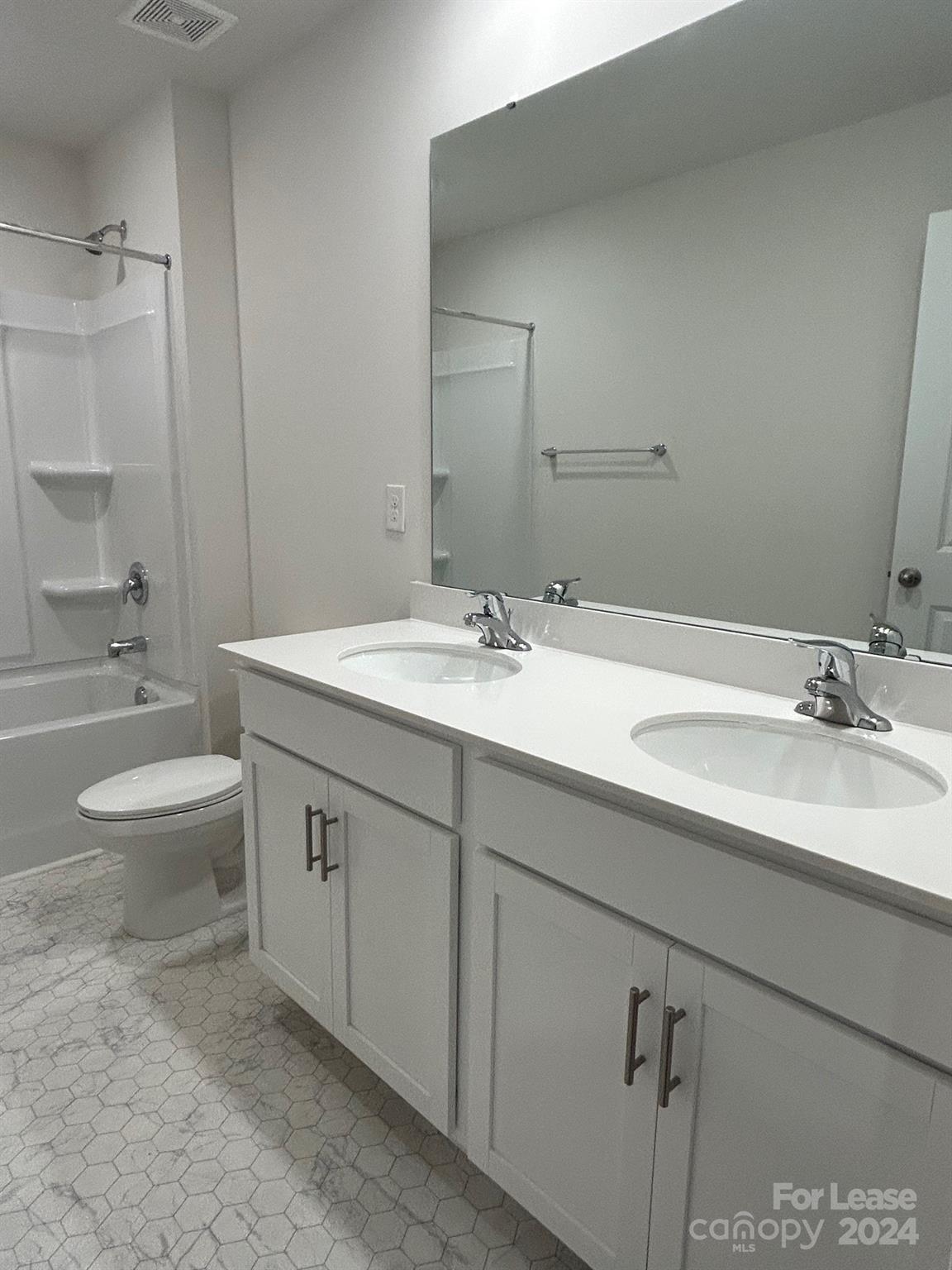 Falls at Hickory - Residential Lease