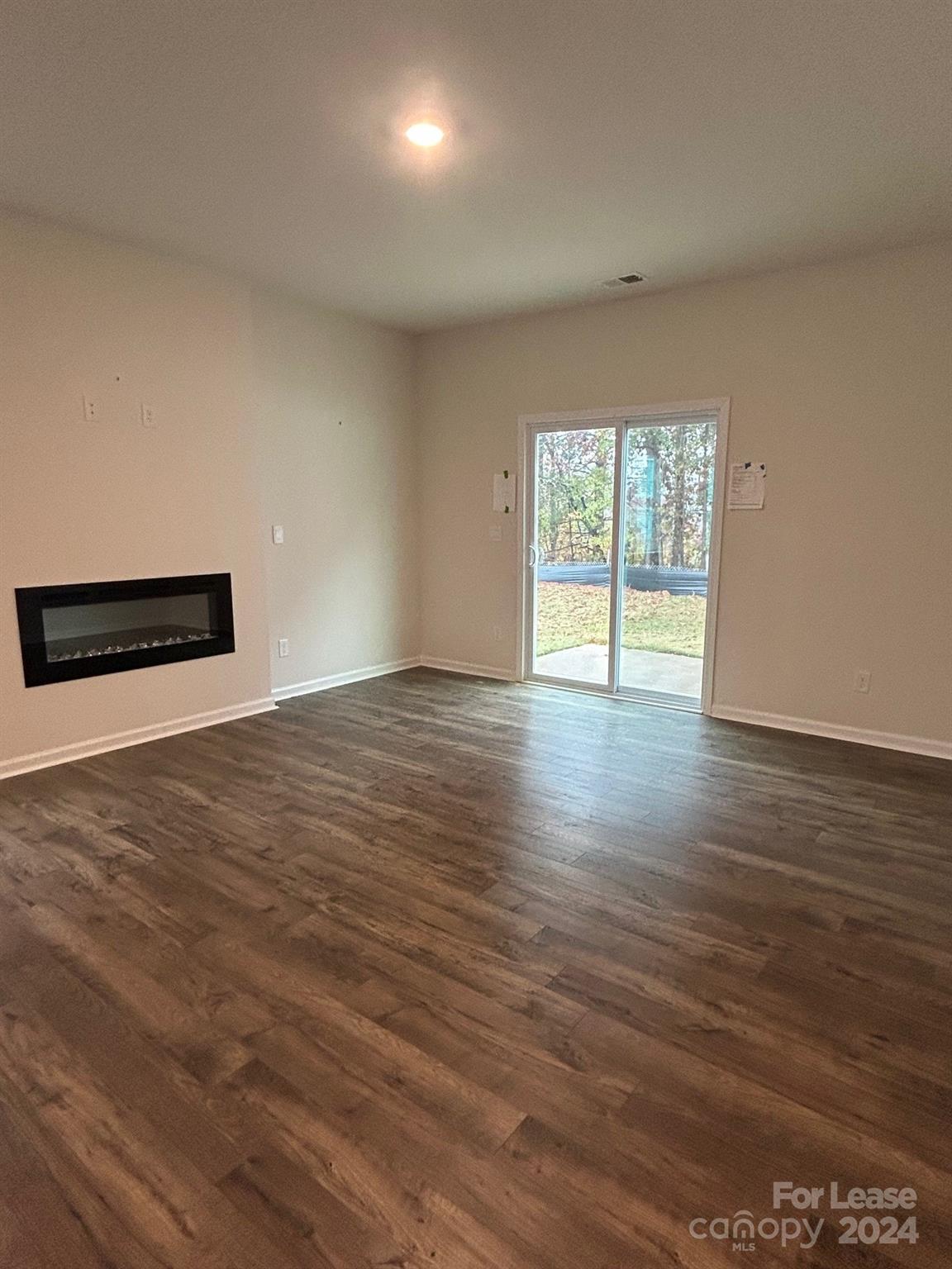 Falls at Hickory - Residential Lease