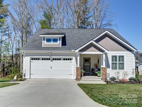 158 Windy Acres Knoll Drive Hendersonville NC 28792